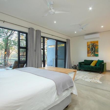 Kruger'S Keep - Luxury Couples Haven Villa Marloth Park Bagian luar foto