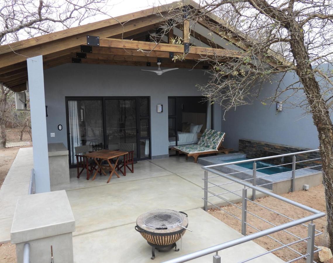 Kruger'S Keep - Luxury Couples Haven Villa Marloth Park Bagian luar foto