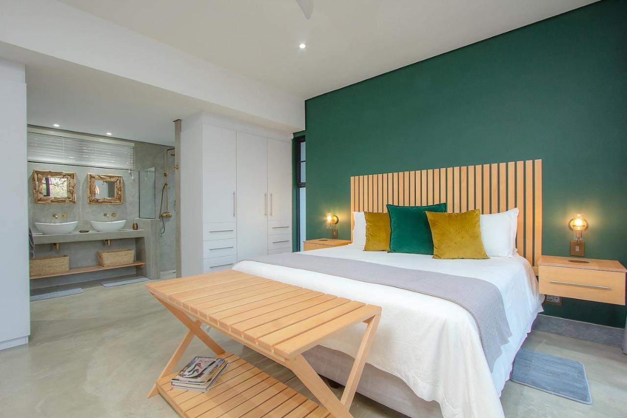 Kruger'S Keep - Luxury Couples Haven Villa Marloth Park Bagian luar foto